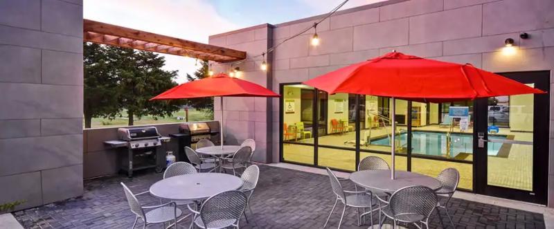 Home2 Suites By Hilton El Reno Exteriör bild